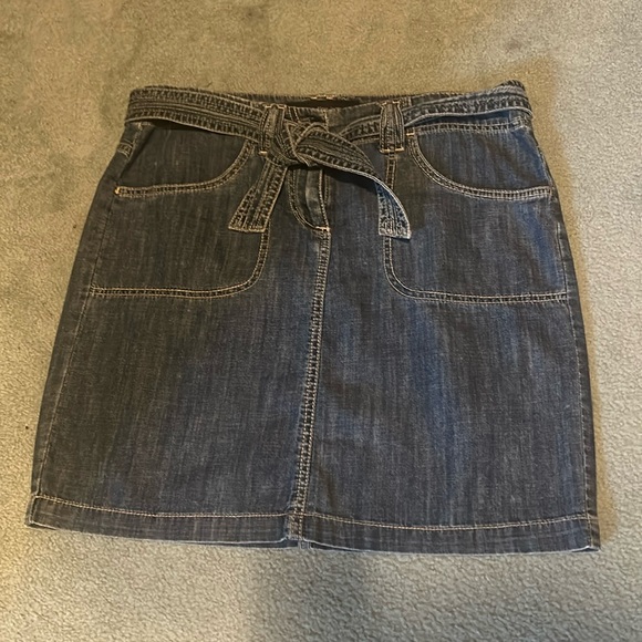 Calvin Klein blue Jean skirt - Picture 1 of 5